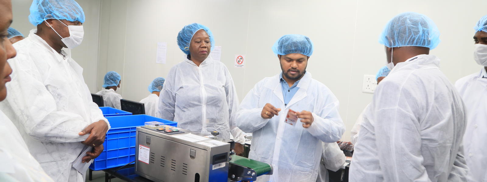 First slide [1600x600]